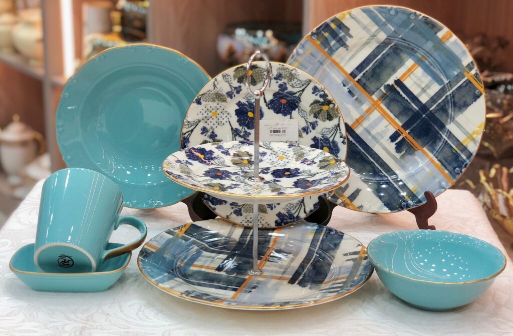 طقم عشاء بورسلين تركي 43 قطعه