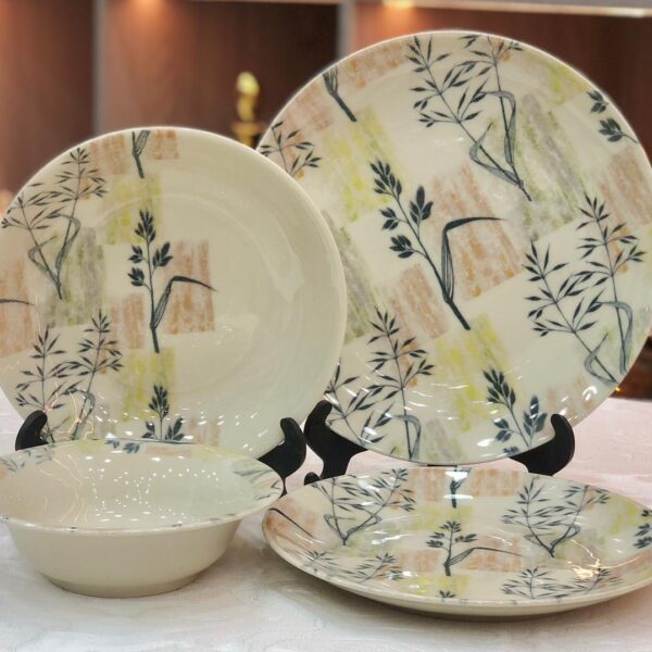 طقم عشاء كوتاهيا بورسلين 24 قطعه