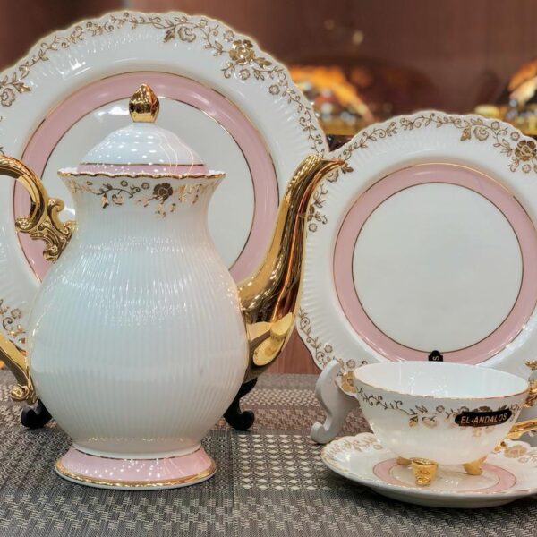 طقم شاي بورسيلين 24 قطعه