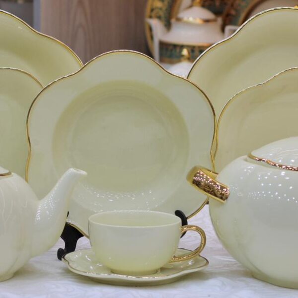 طقم سفره تايلاندى 65 قطعه