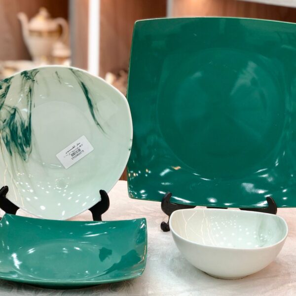 طقم عشاء بورسلين 26 قطعه