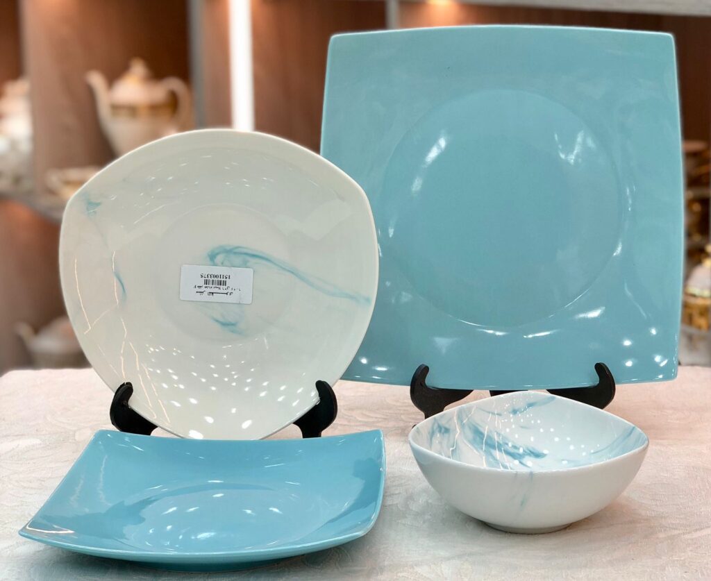 طقم عشاء بورسلين 26 قطعه