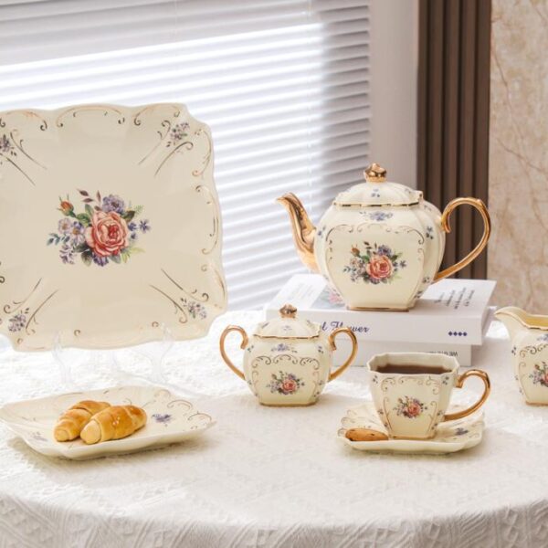 طقم شاي وجاتوه 24 قطعه