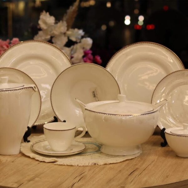 طقم سفره ماليزي 62 قطعه