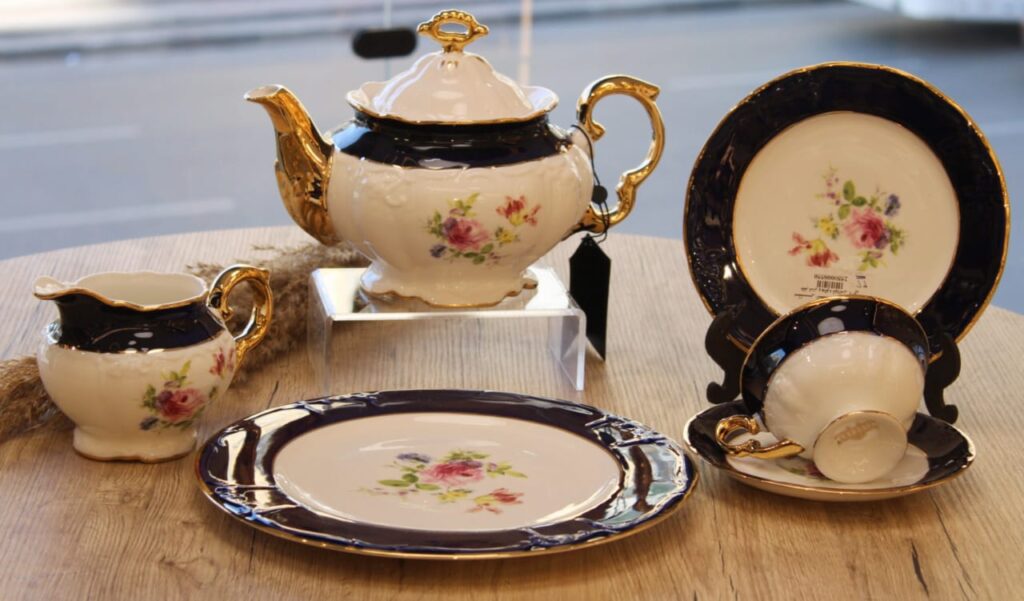 طقم شاي و جاتوه 24 قطعه