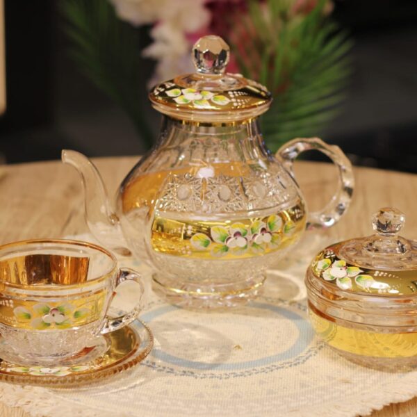 طقم شاي حفر ورد بارز 17 قطعه