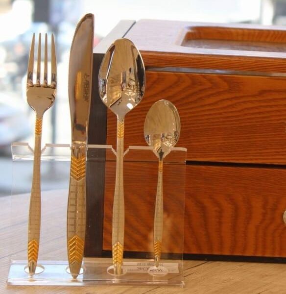 طقم معالق ارشا 90 قطعه