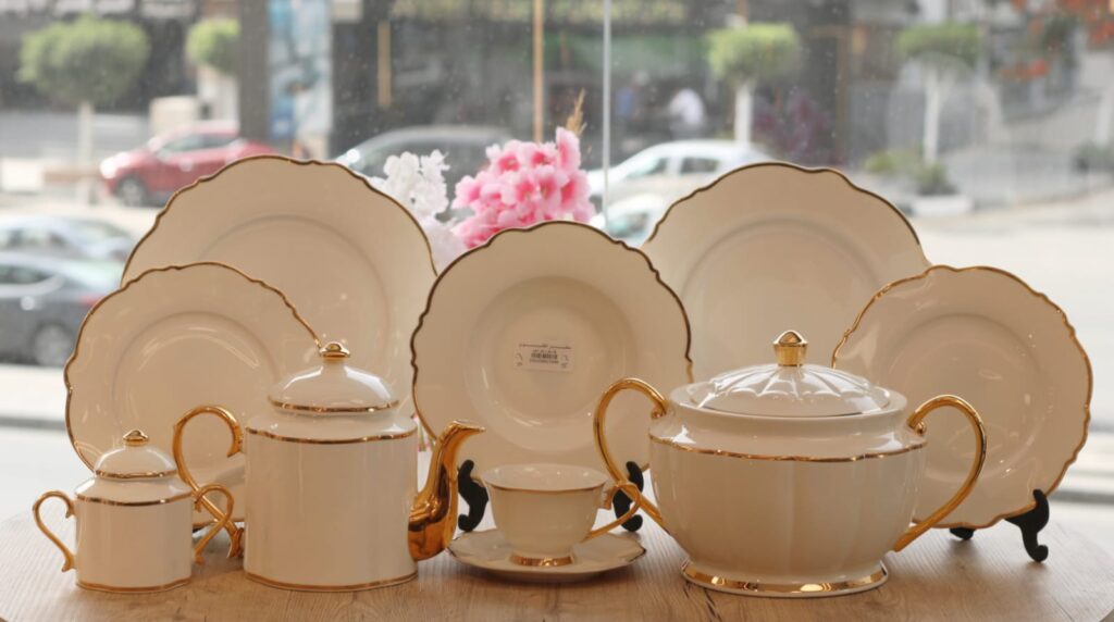 طقم سفره ماليزي 62 قطعه