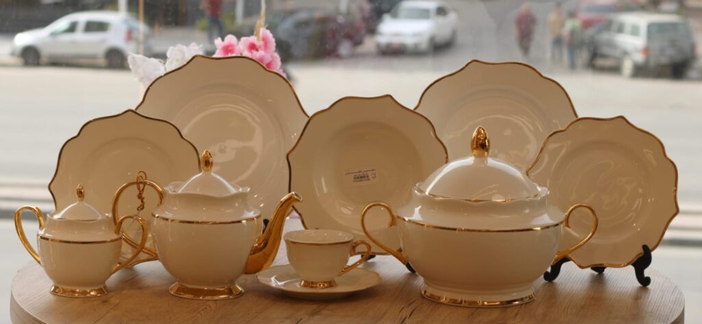 طقم سفره ماليزي 62 قطعه