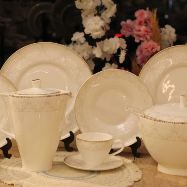 طقم سفره ماليزيا 62 قطعه