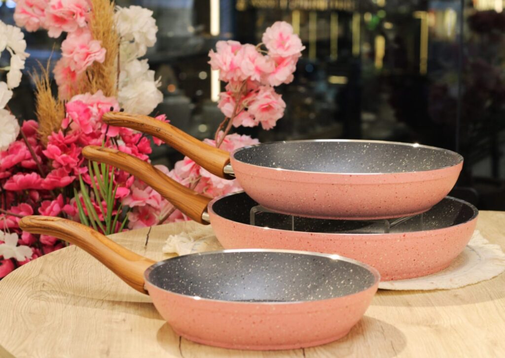 طقم مقلايه جرانيت 3 قطعه ريد لاين