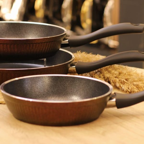 طقم مقلايه 3 قطع جرانيت & تيفال