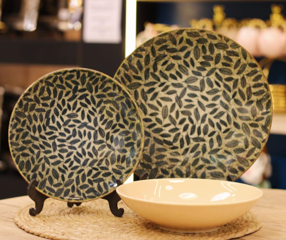 طقم عشاء بورسلين 18 قطعه - Image 2