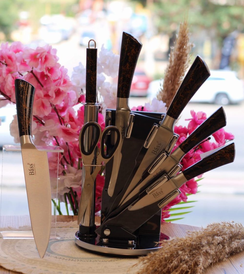 طقم سكاكين bass بحامل استيل 8 قطع