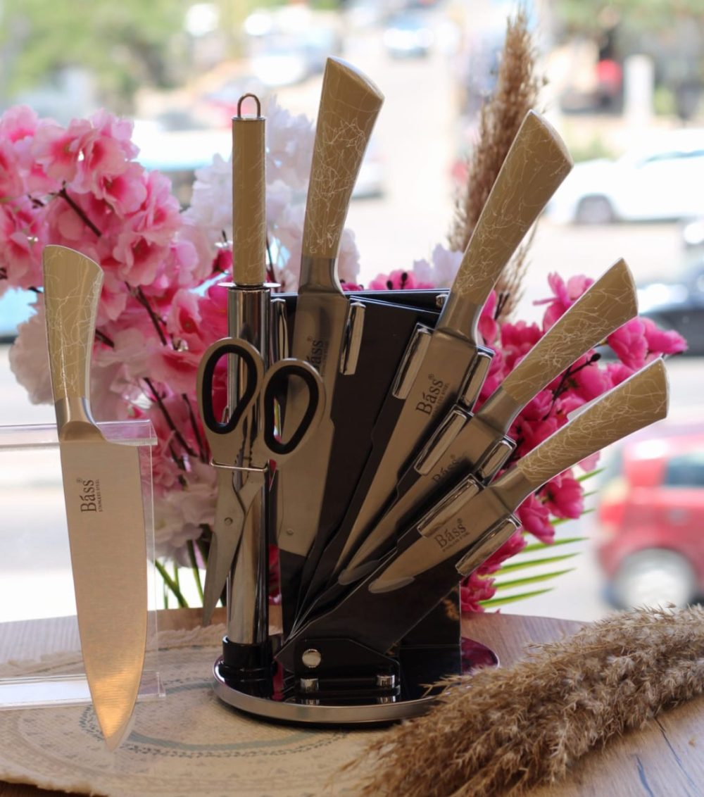 طقم سكاكين bass بحامل استيل 8 قطع