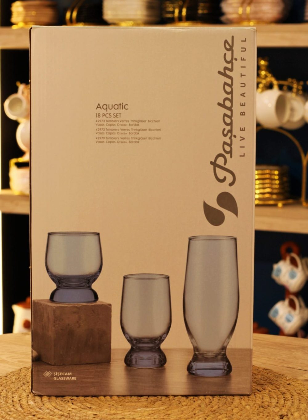 طقم كوبيات اكواتك 18 قطعه