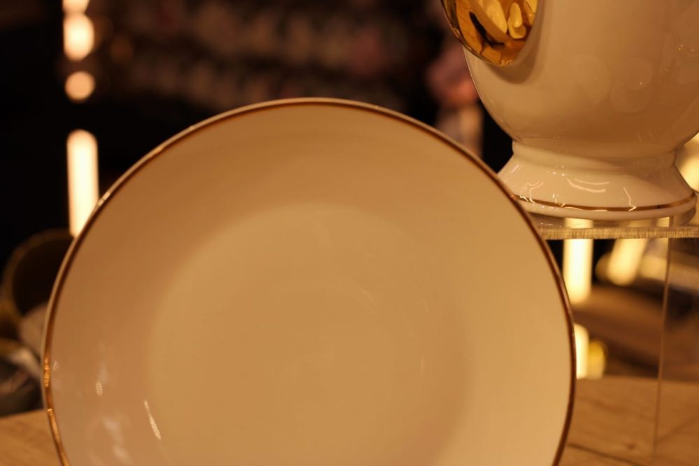 طقم سفره 60 قطعه - Image 2