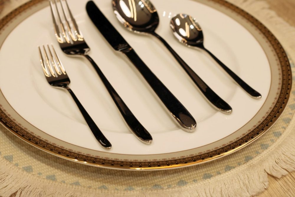 طقم معالق ارشا الماني 86 قطعه - Image 2