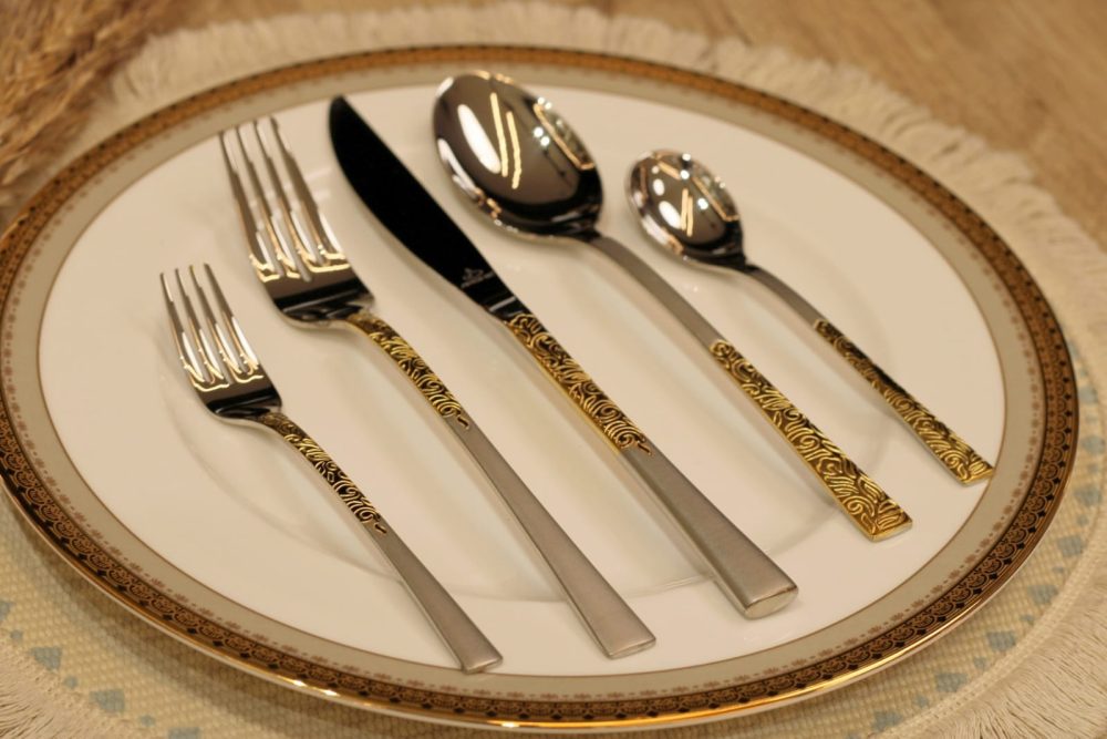 طقم معالق ارشيا الماني 86 قطعه - Image 2