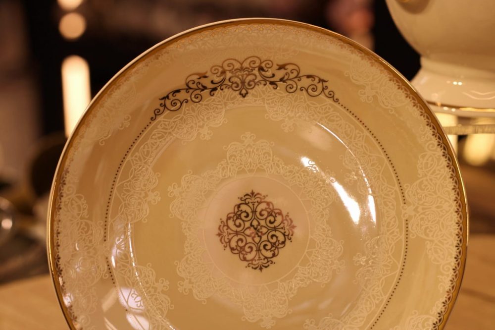 طقم سفره 60 قطعه - Image 3