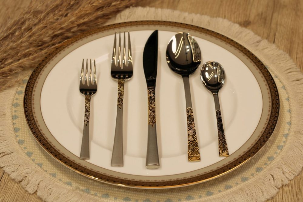 طقم معالق ارشيا الماني 86 قطعه